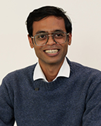 MALL SANJEEV KUMAR（モール サンジーヴ クマール）